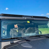 LED-bar på taget over forruden